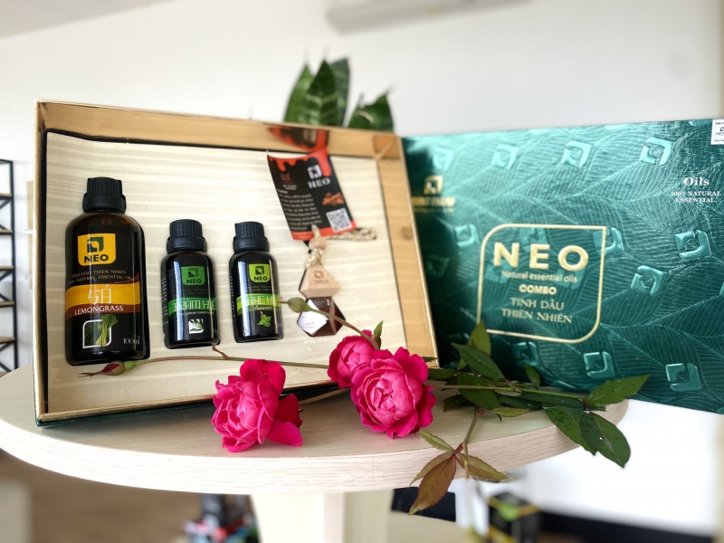 Combo Quà tặng Tinh dầu NEO - Trao quà Tết, gửi yêu thương, món quà ý nghĩa, tinh tế dành tặng người thân
